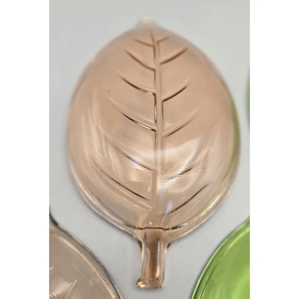 Vintage 60's Color Glass Leaf‎ Shaped Trays 6pcs. 3 Colors B#24